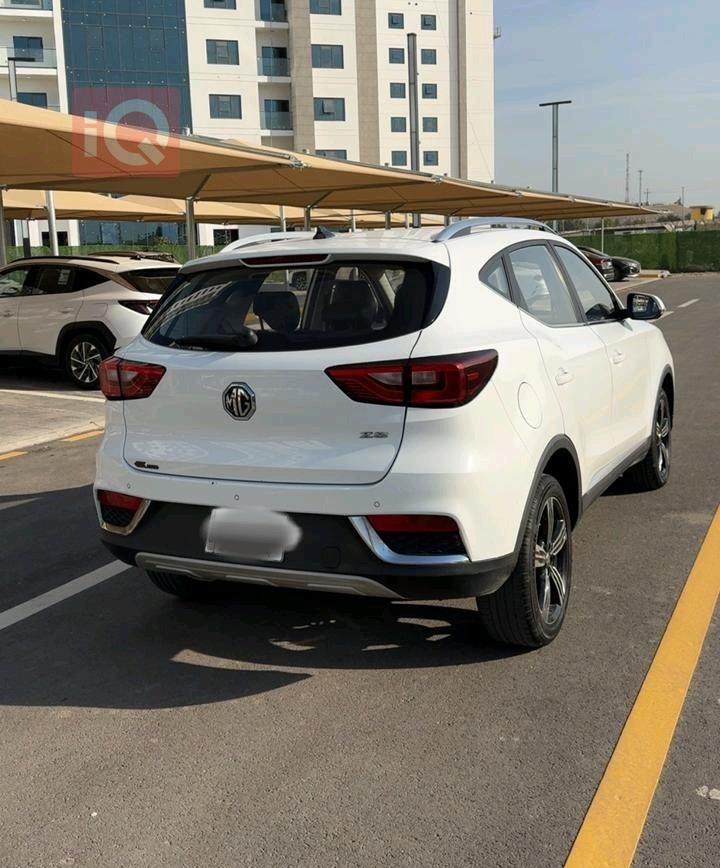 ام جي ZS